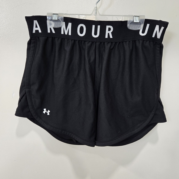Under Armour Pants - Under Armour Women's Black Athletic Shorts Size S